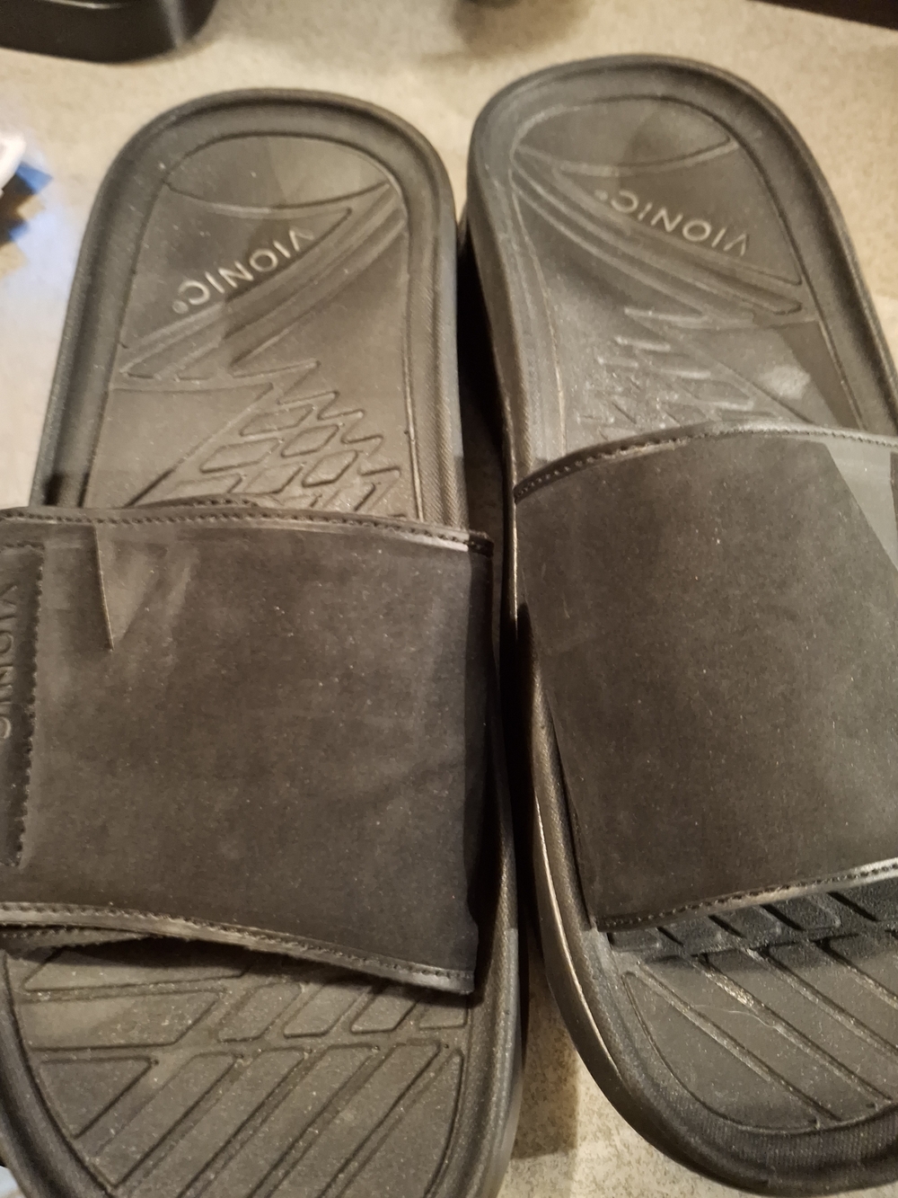Vionic Men's Black Slide Sandals